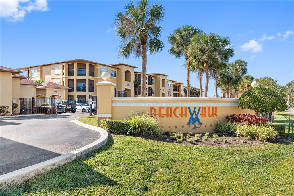 4323 BAYSIDE VILLAGE DRIVE UNIT 202 TAMPA, FL 33615