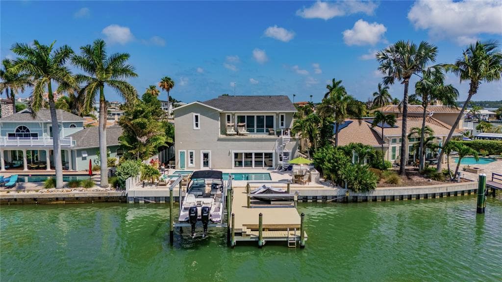 17081 DOLPHIN DRIVE NORTH REDINGTON BEACH, FL 33708