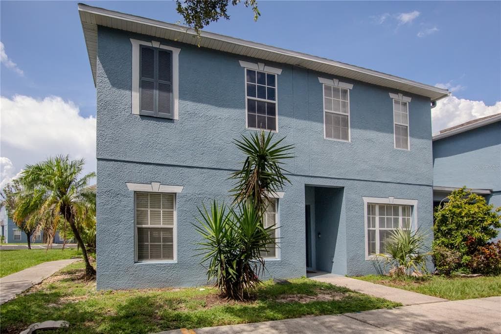 13026 KINGS CROSSING DRIVE GIBSONTON, FL 33534