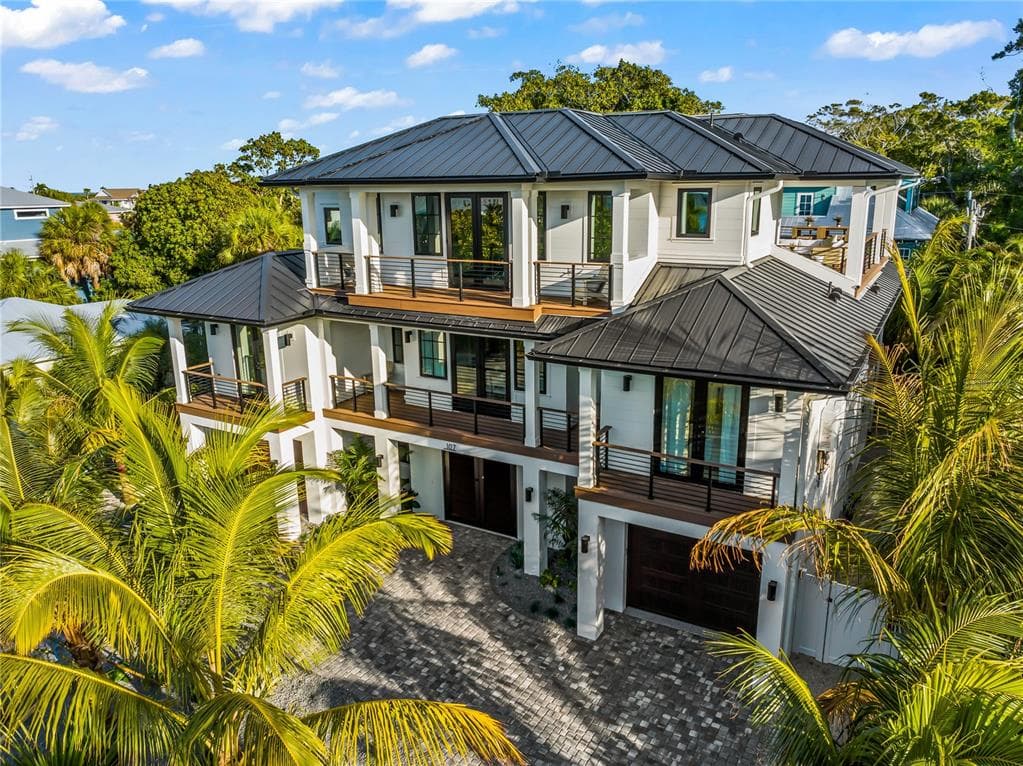 107 MAPLE AVENUE ANNA MARIA, FL 34216