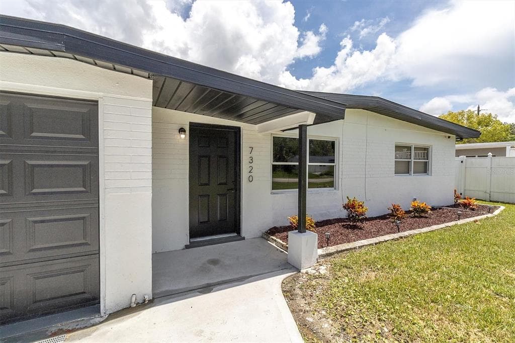7320 OELSNER STREET NEW PORT RICHEY, FL 34652