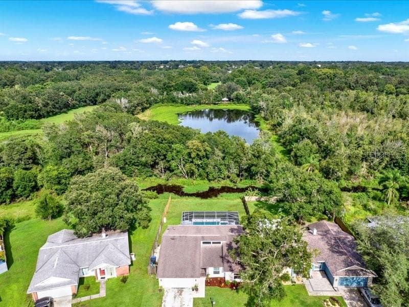 631 STILLVIEW CIRCLE