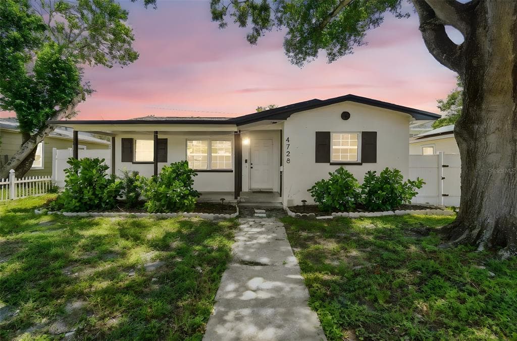4728 9TH AVENUE N ST PETERSBURG, FL 33713