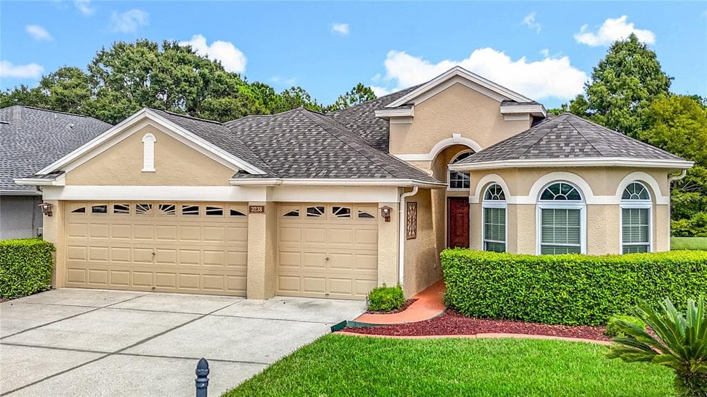 3238 SAGO POINT COURT LAND O LAKES, FL 34639