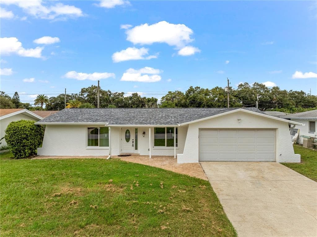 1468 SANDY LANE