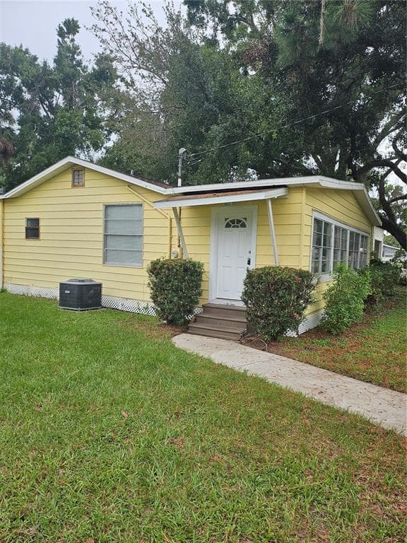 8322 JUNE STREET TAMPA, FL 33615
