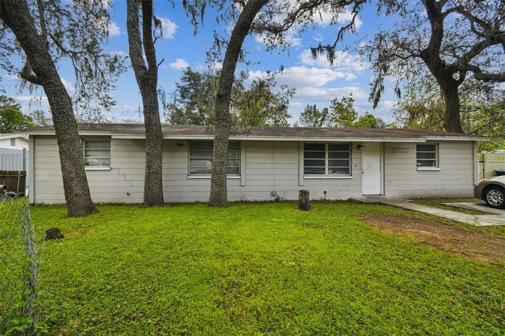 10101 N 11TH STREET TAMPA, FL 33612