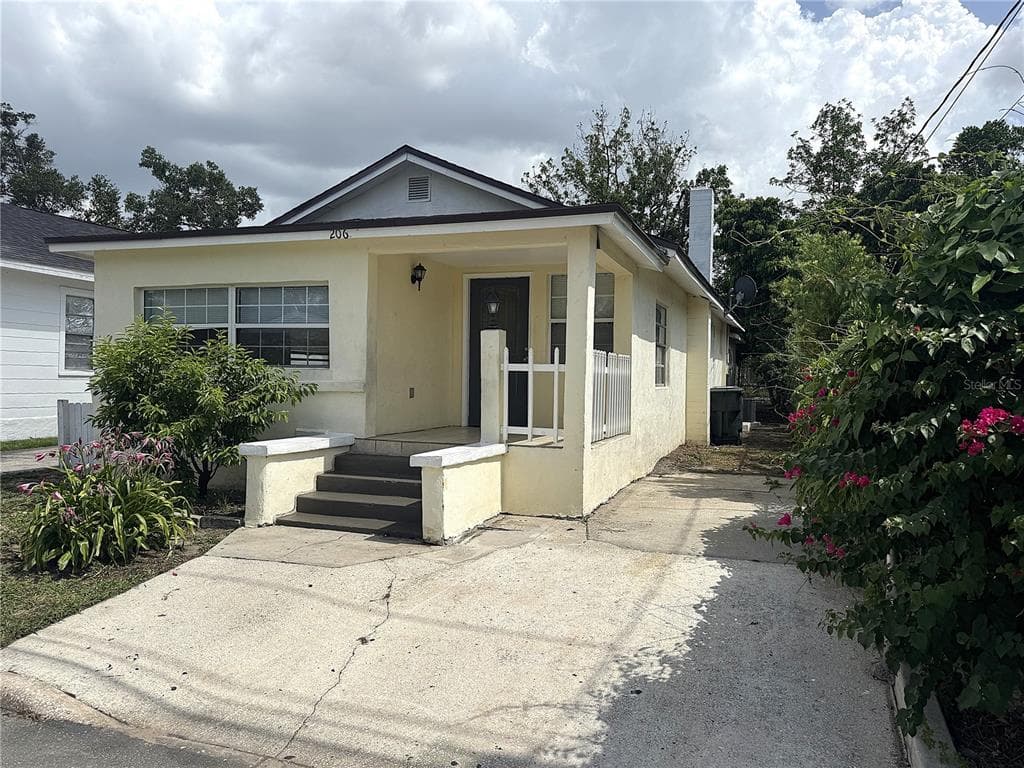 206 W 9TH STREET LAKELAND, FL 33805