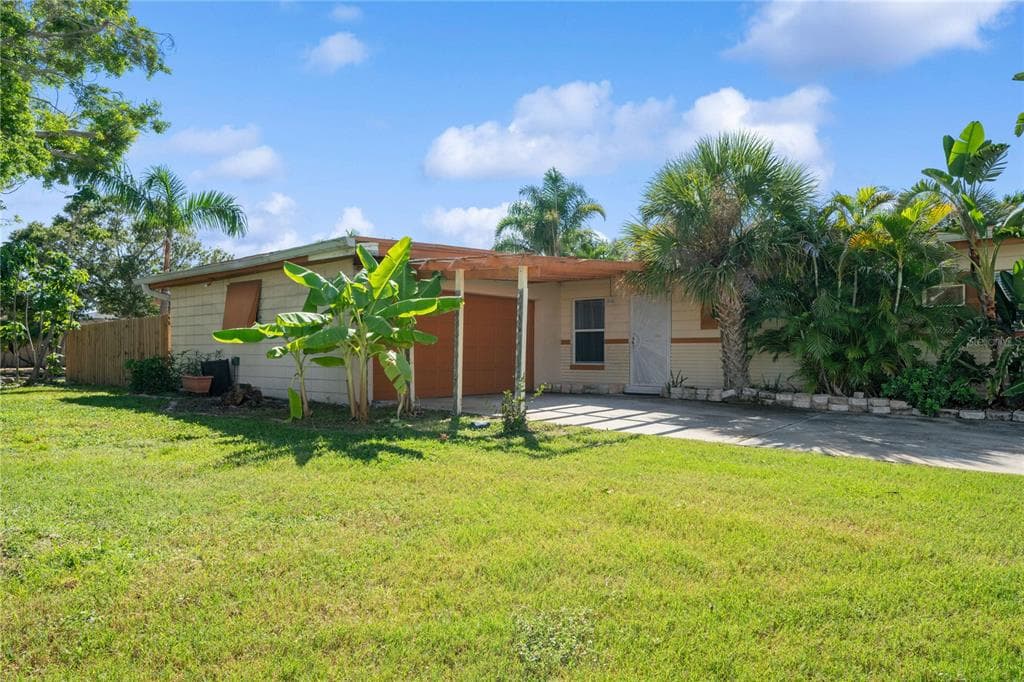 6903 S SHORE DRIVE S SOUTH PASADENA, FL 33707