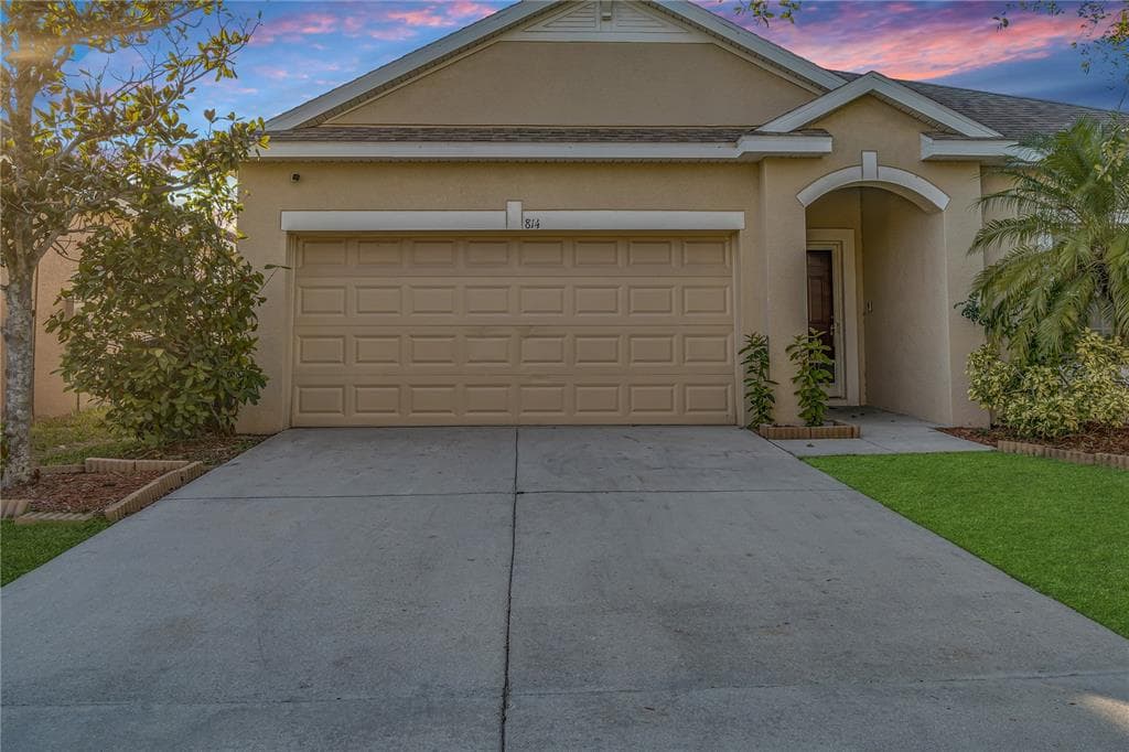 814 FERN LEAF DRIVE RUSKIN, FL 33570