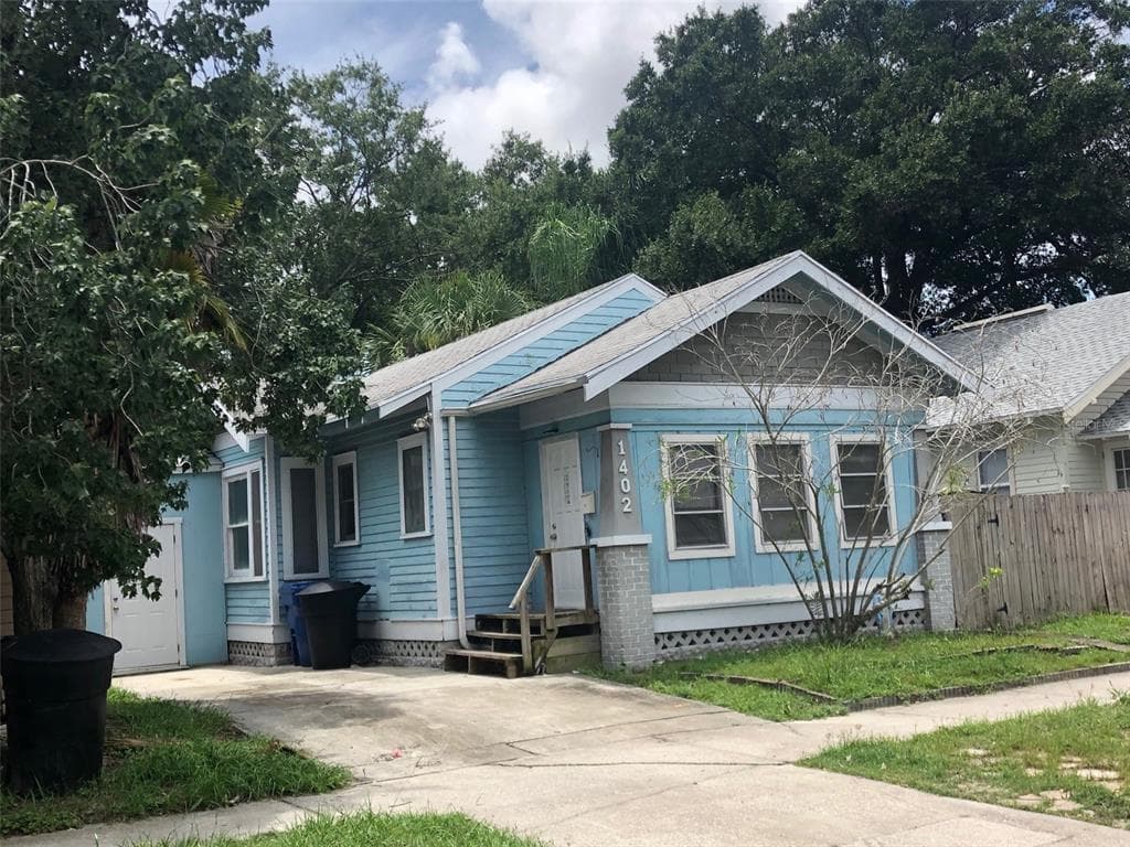 540 14TH STREET N ST PETERSBURG, FL 33705