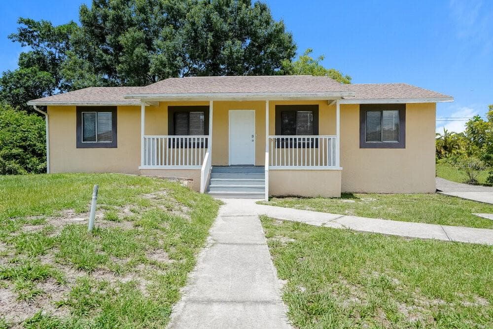 5218 6TH STREET W LEHIGH ACRES, FL 33971