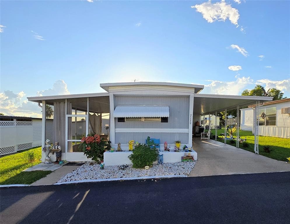 7139 EL CONQUISTADOR STREET ZEPHYRHILLS, FL 33541