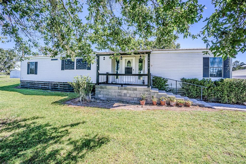 14010 SCALES ROAD WIMAUMA, FL 33598