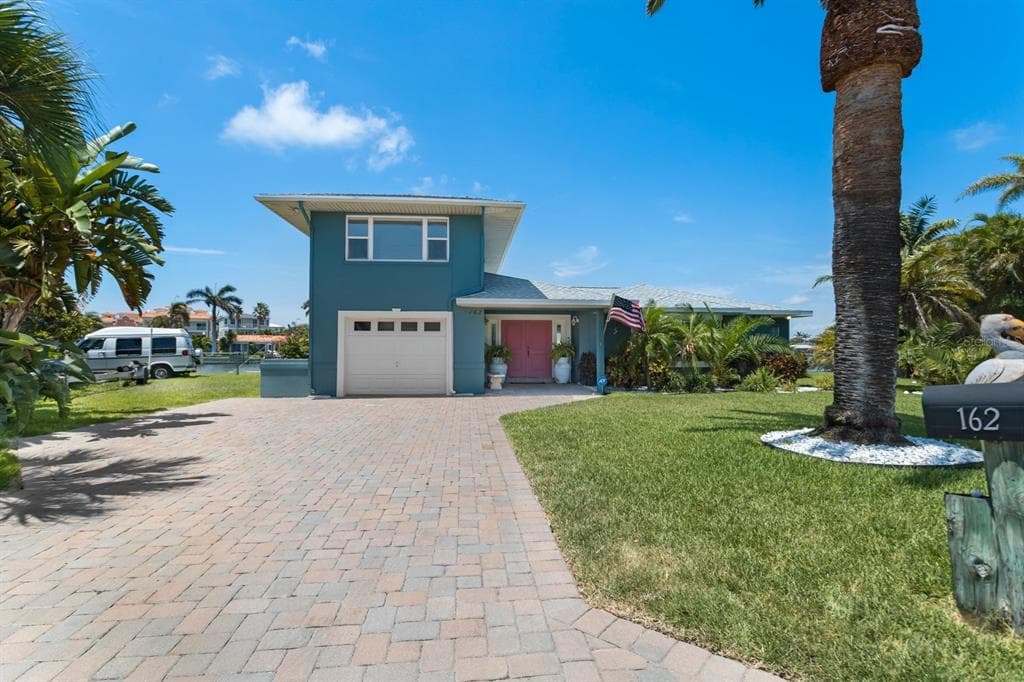 162 174TH TERRACE DRIVE E