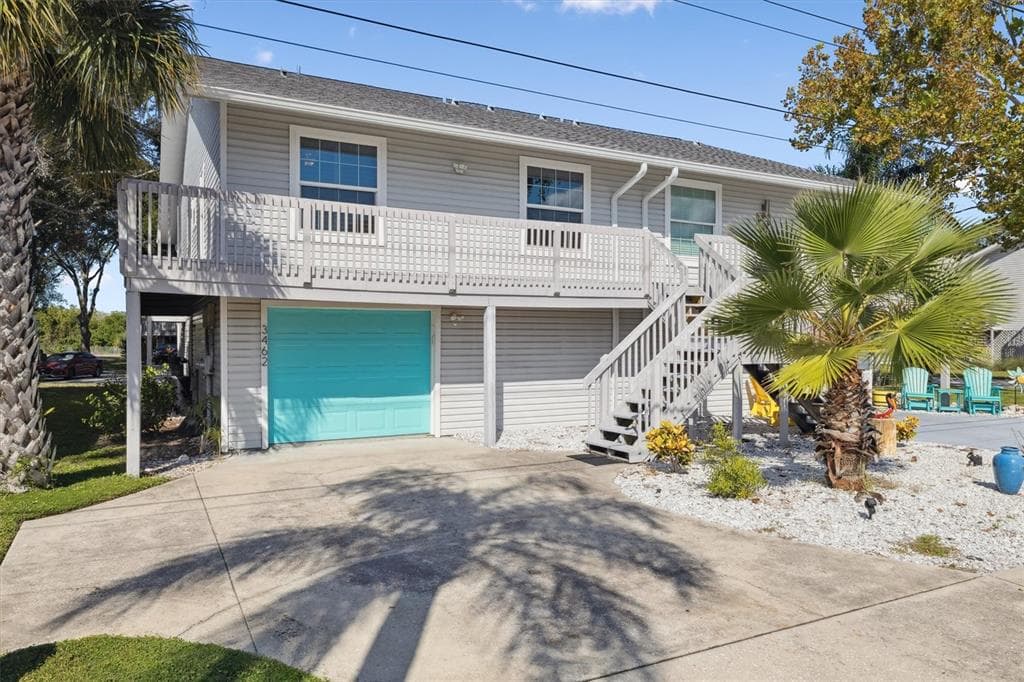 3462 DE SOTO BOULEVARD UNIT 17 PALM HARBOR, FL 34683