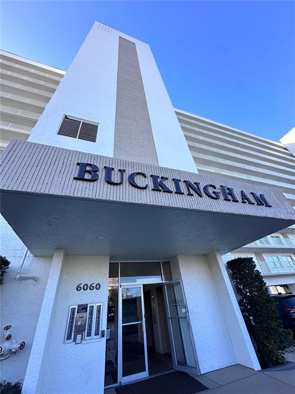 6060 SHORE BOULEVARD S UNIT 605 GULFPORT, FL 33707