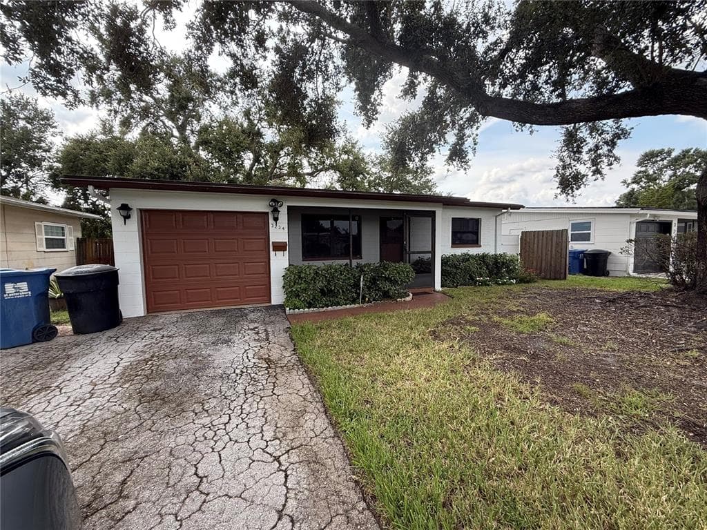 3234 37TH STREET N ST PETERSBURG, FL 33713