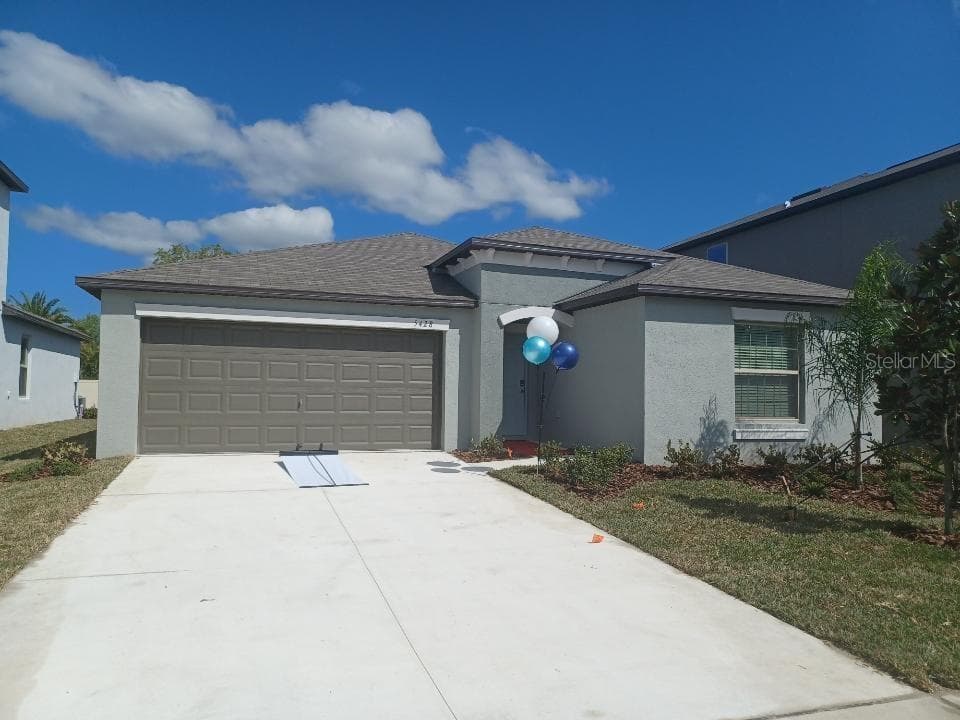 5428 AMARYLLIS GARDEN STREET APOLLO BEACH, FL 33572