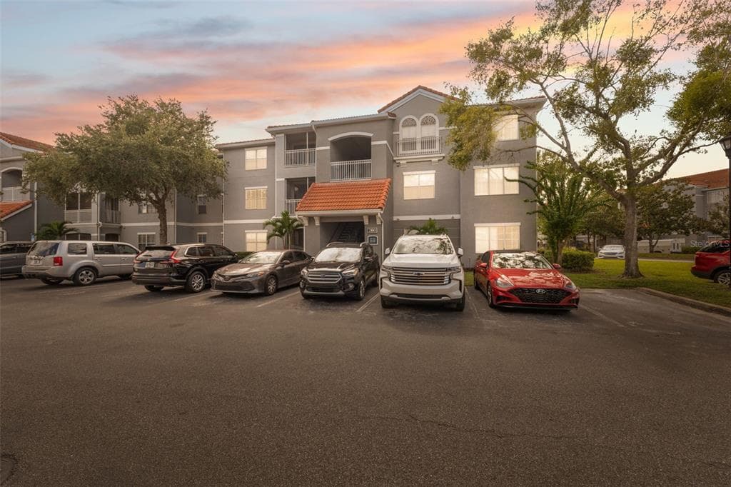 18001 RICHMOND PLACE DRIVE UNIT 215 TAMPA, FL 33647