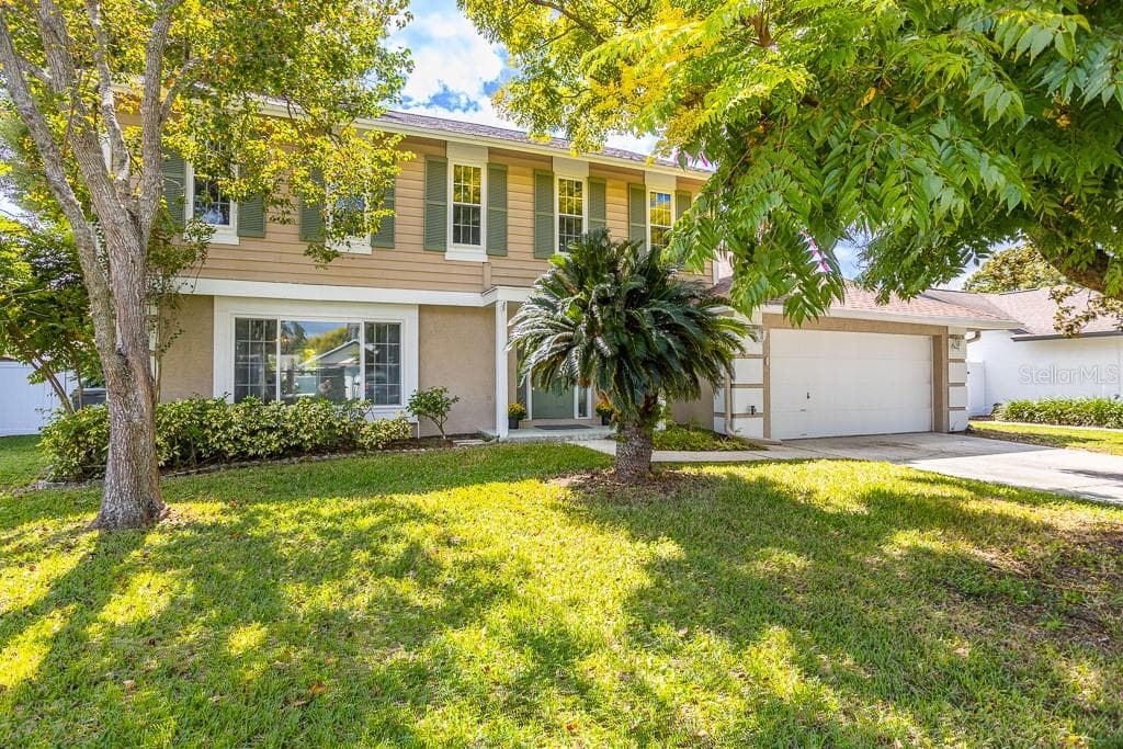 1623 SHADY LEAF DRIVE VALRICO, FL 33596