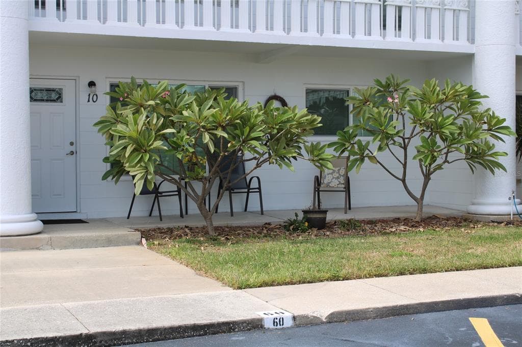2454 AUSTRALIA WAY E UNIT 10
