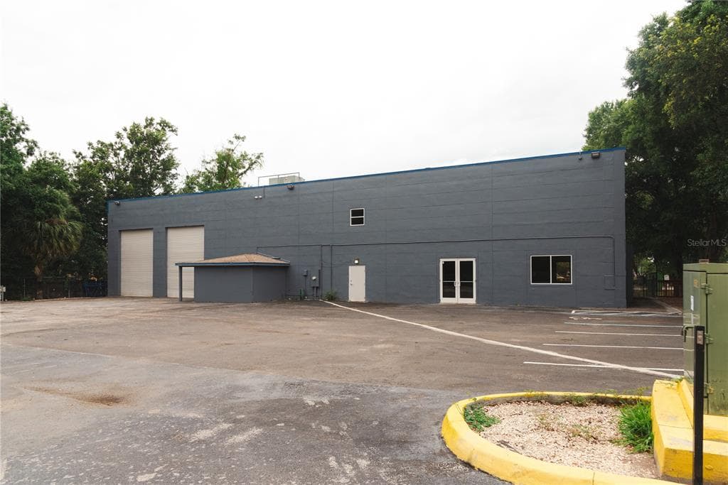 9822 ANDERSON ROAD TAMPA, FL 33625