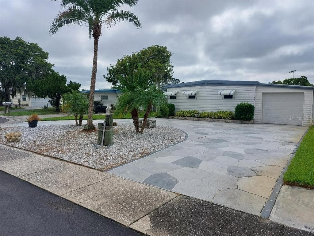 264 PHILADELPHIA BOULEVARD UNIT 51 PALM HARBOR, FL 34684