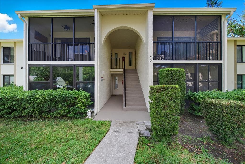 3100 LAKE PINE WAY UNIT A2 TARPON SPRINGS, FL 34688
