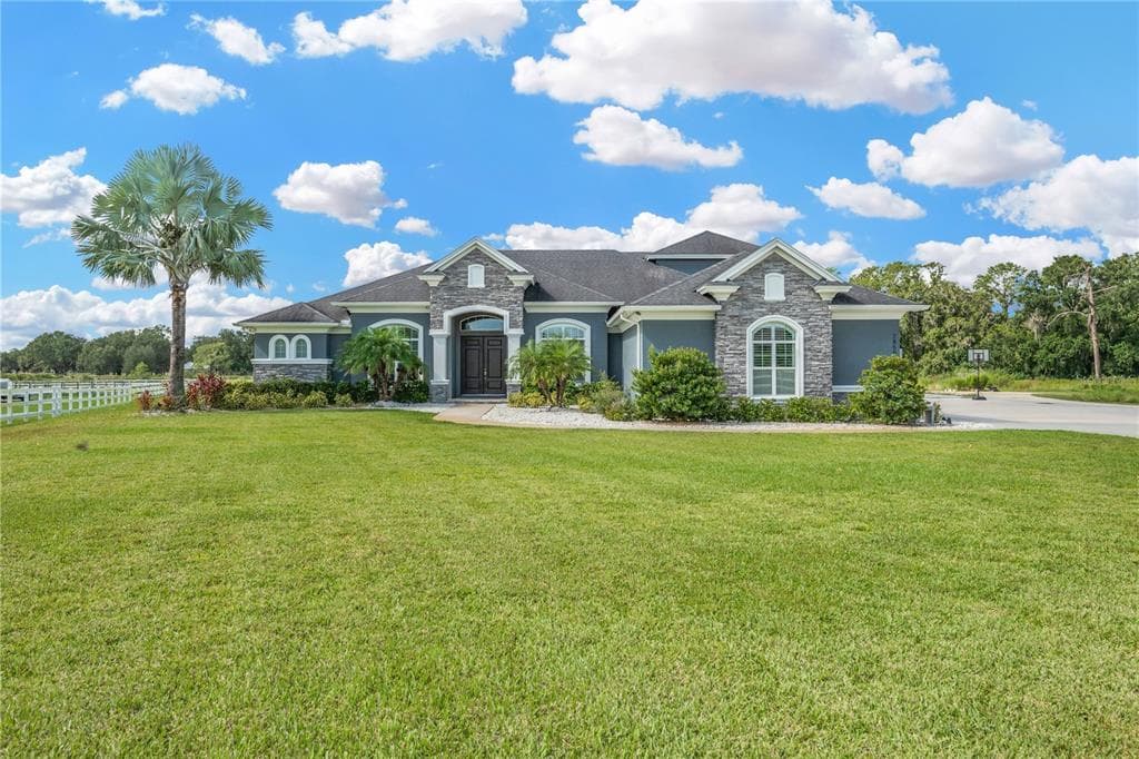 2850 SADDLE RIDGE LANE LAKELAND, FL 33810