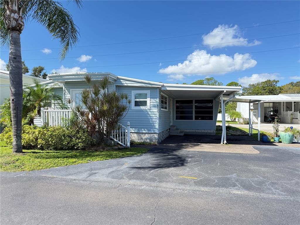 6830 AMERICANA DRIVE NE UNIT 127 ST PETERSBURG, FL 33702