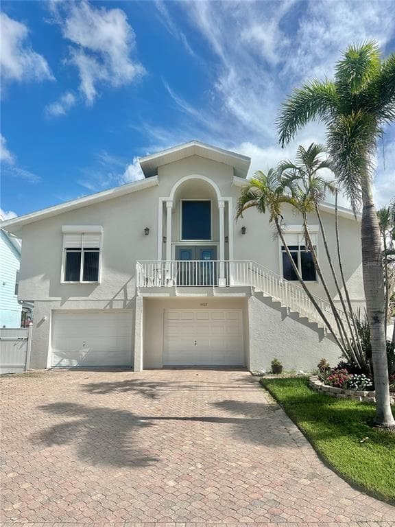 14007 VIVIAN DRIVE UNIT 2 MADEIRA BEACH, FL 33708