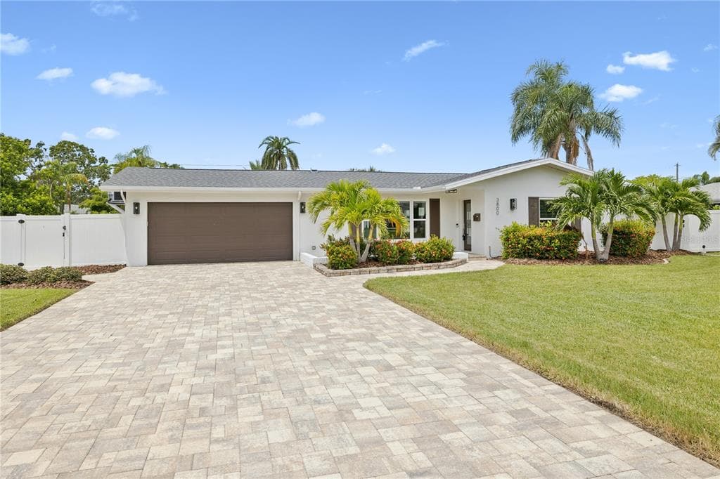 3800 BAYSHORE BOULEVARD NE ST PETERSBURG, FL 33703