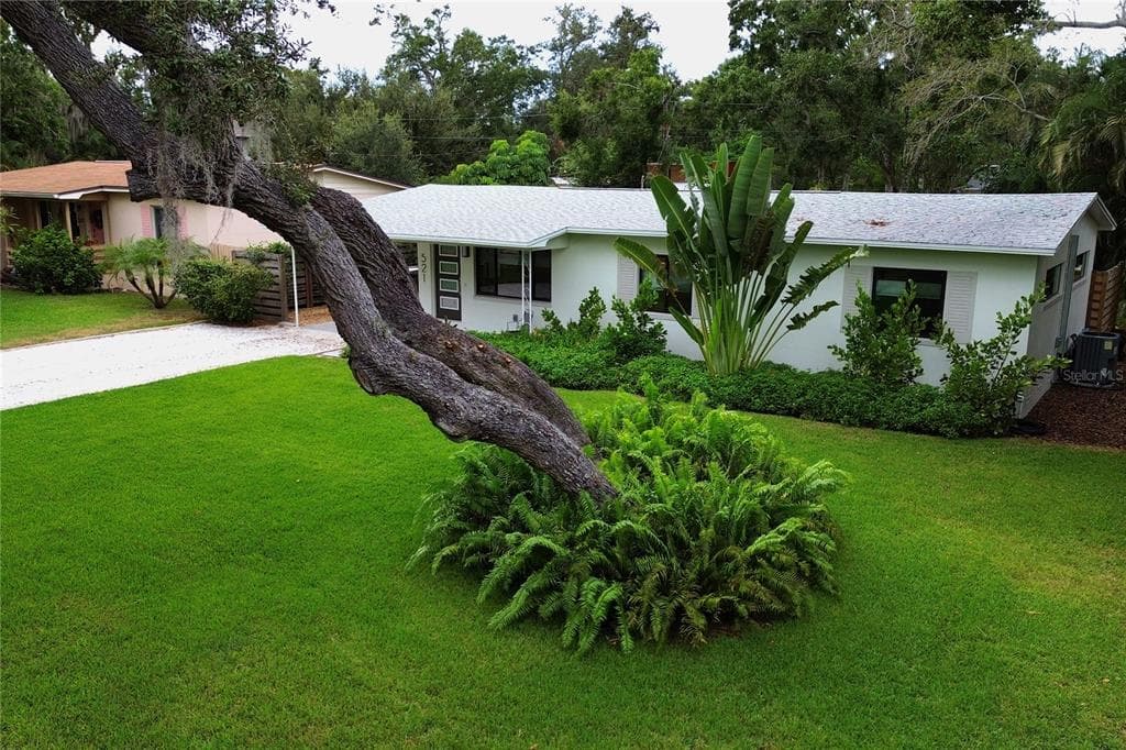 521 50TH AVENUE S ST PETERSBURG, FL 33705