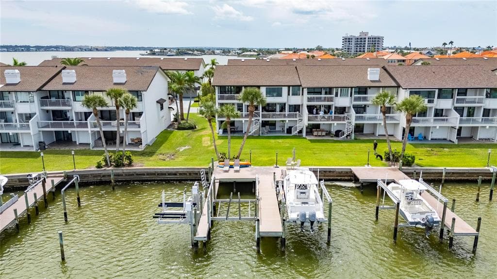 160 MARINA DEL REY COURT CLEARWATER BEACH, FL 33767