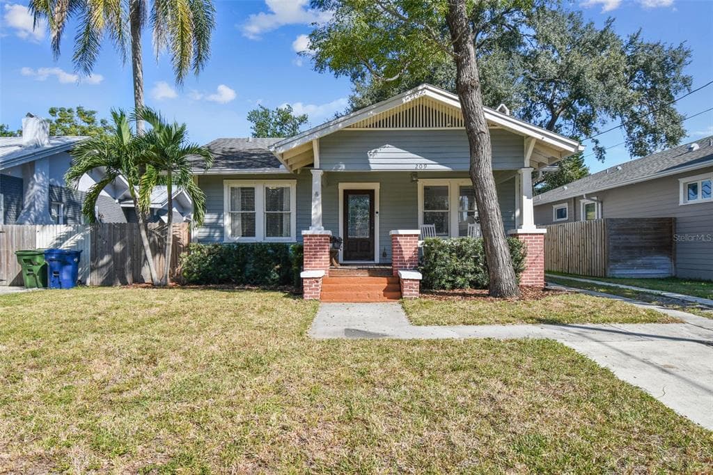 209 W WILDER AVENUE TAMPA, FL 33603