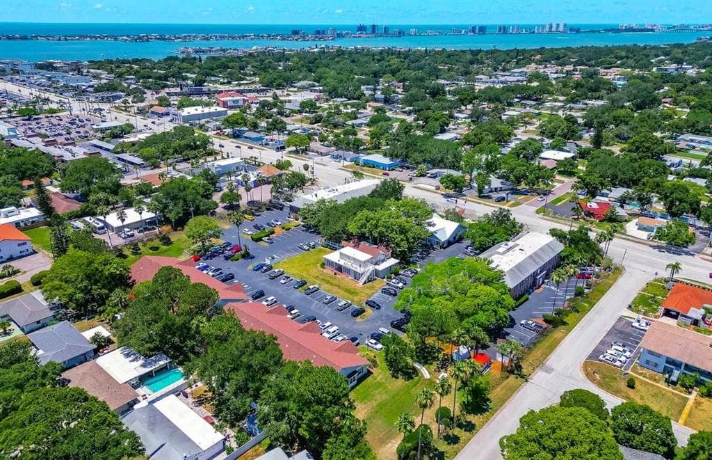 2401 W BAY DRIVE UNIT 601 LARGO, FL 33770