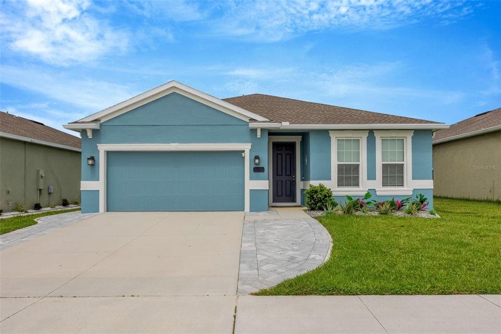 8512 ORCHARD GRASS STREET WESLEY CHAPEL, FL 33544