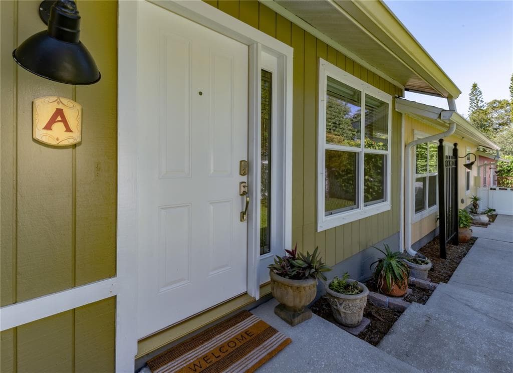 1848 N WASHINGTON AVENUE UNIT A CLEARWATER, FL 33755