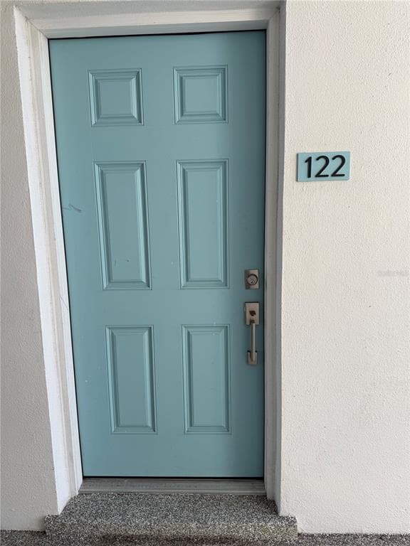 3909 W CLEVELAND STREET TAMPA, FL 33609