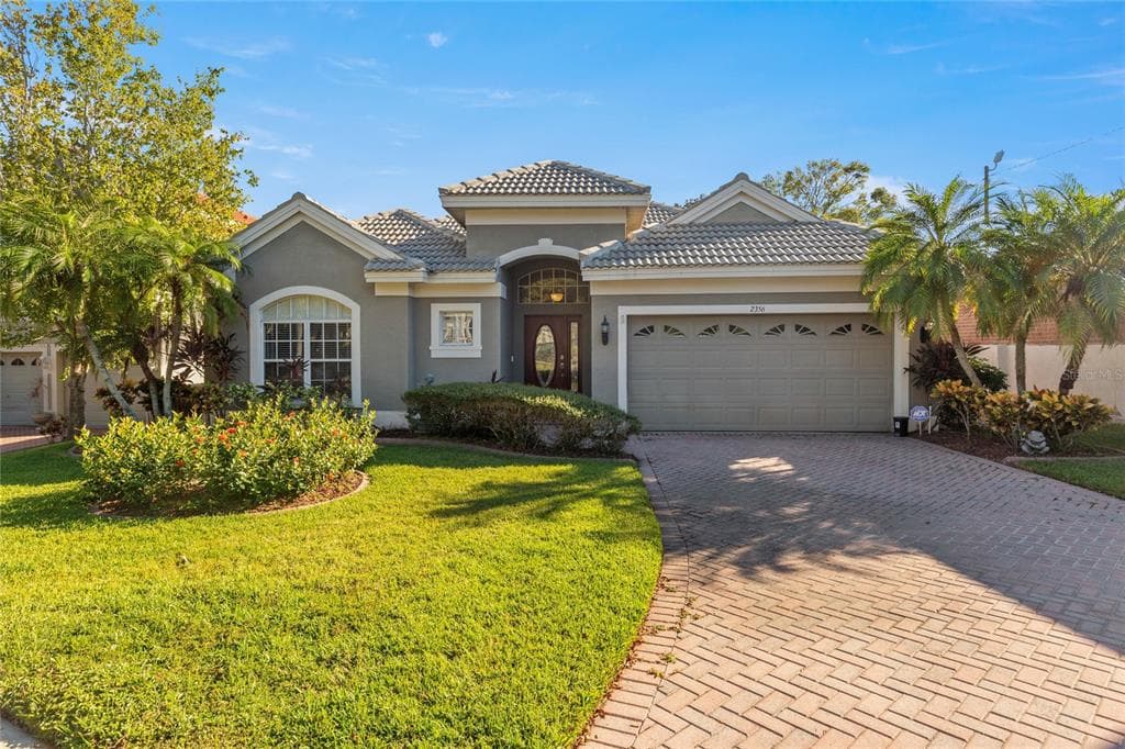 2356 MESSENGER CIRCLE SAFETY HARBOR, FL 34695