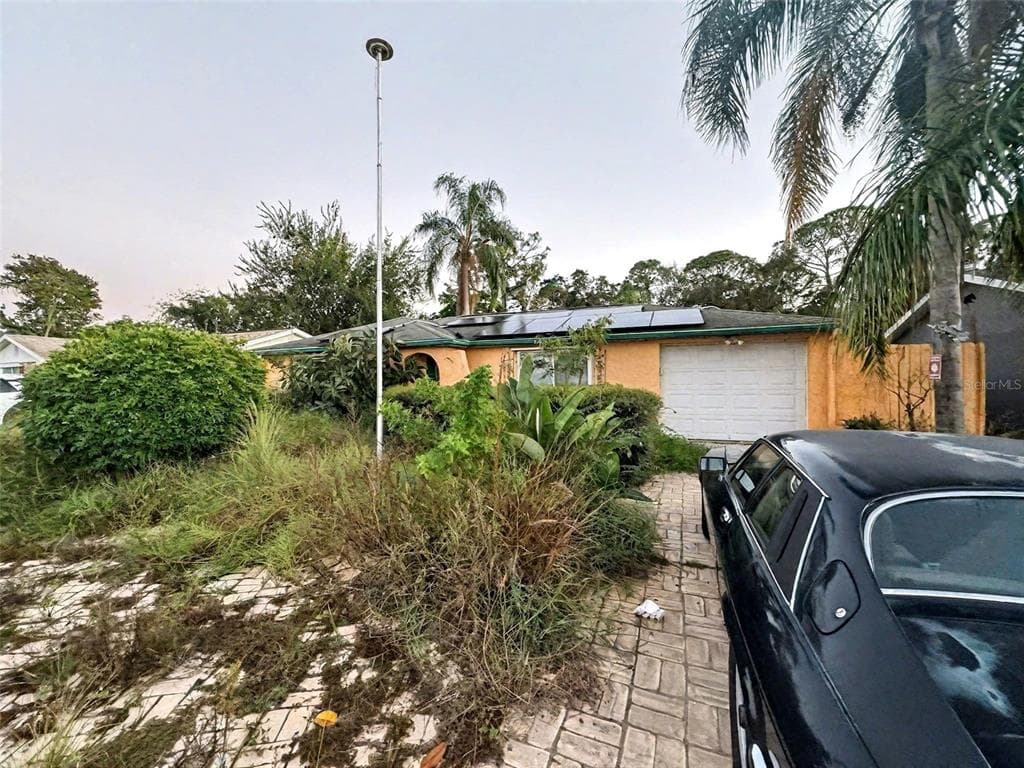 6134 WESTPORT DRIVE