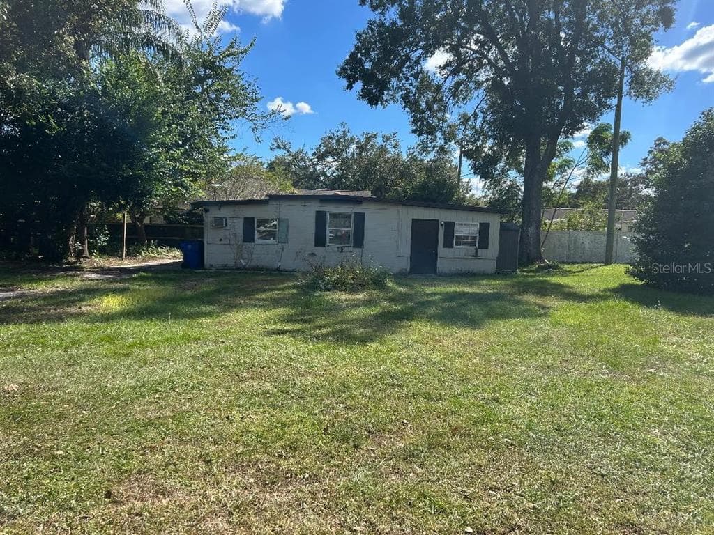 17516 MEADOWBRIDGE DRIVE LUTZ, FL 33549