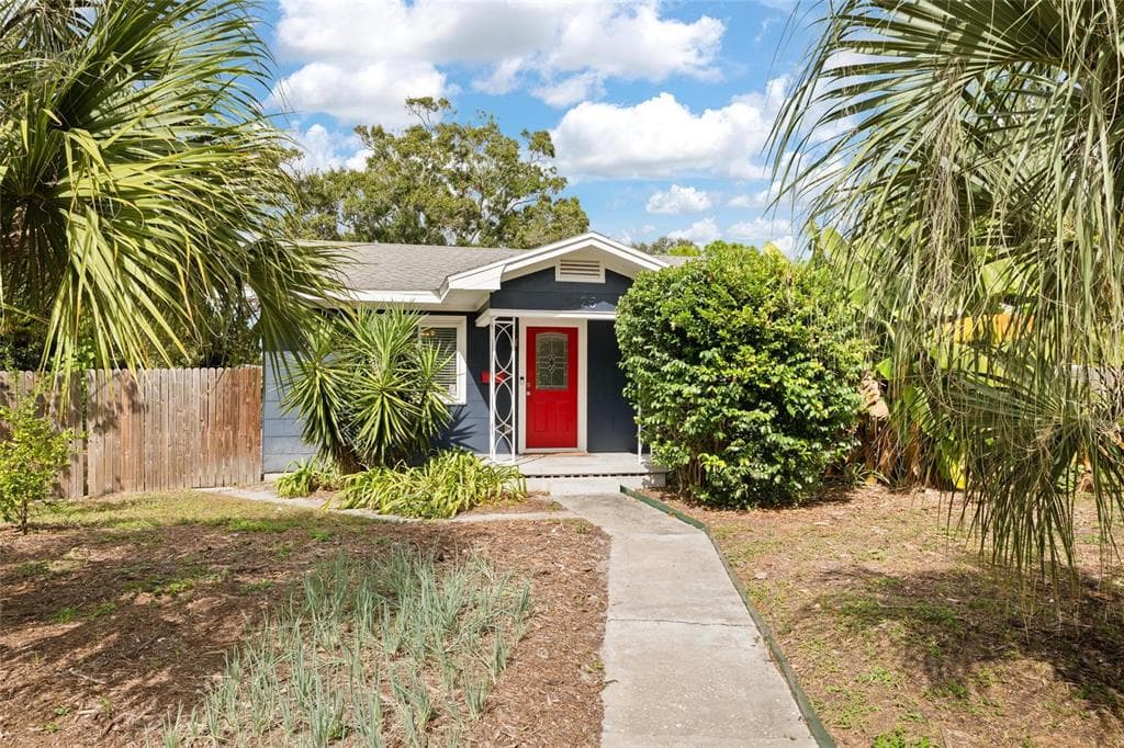 4625 3RD AVENUE S ST PETERSBURG, FL 33711