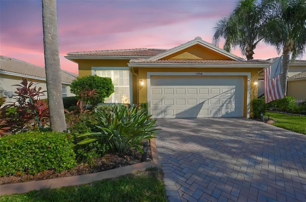 15948 COBBLE MILL DRIVE WIMAUMA, FL 33598