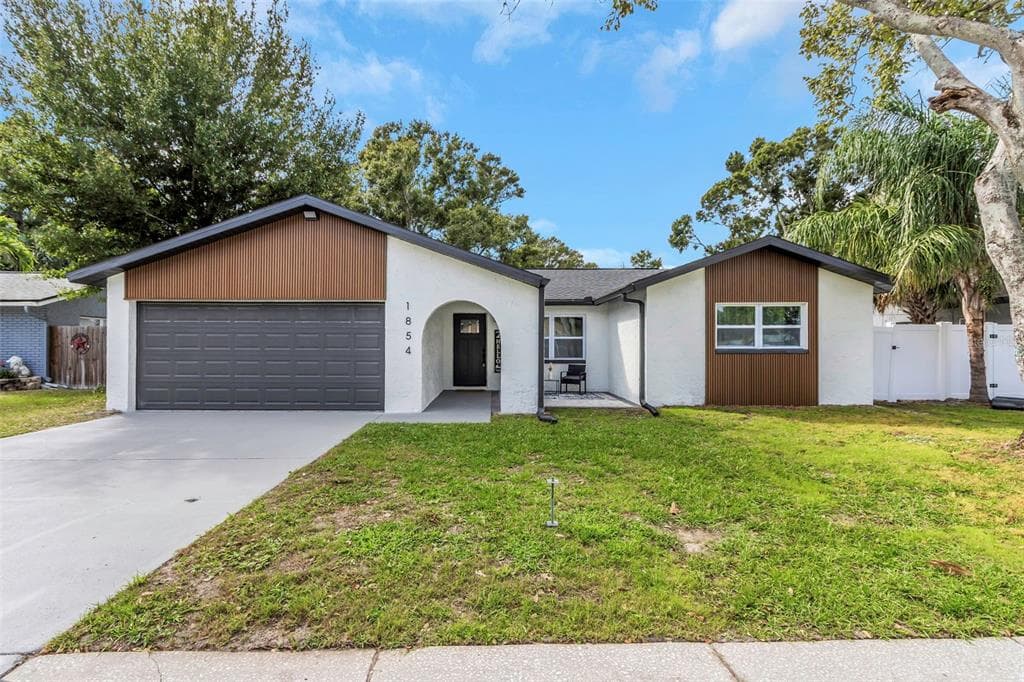 1854 ELAINE DRIVE