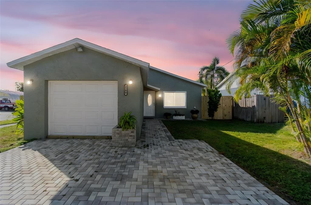 6500 69TH AVENUE N PINELLAS PARK, FL 33781