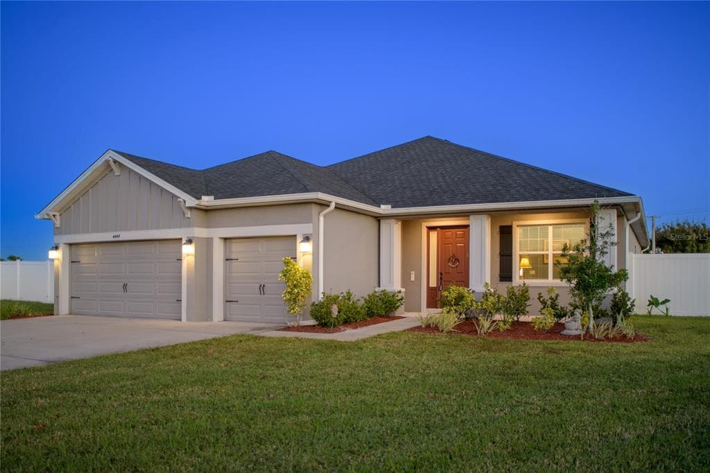 4444 DEVINSHIRE FIELDS LOOP
