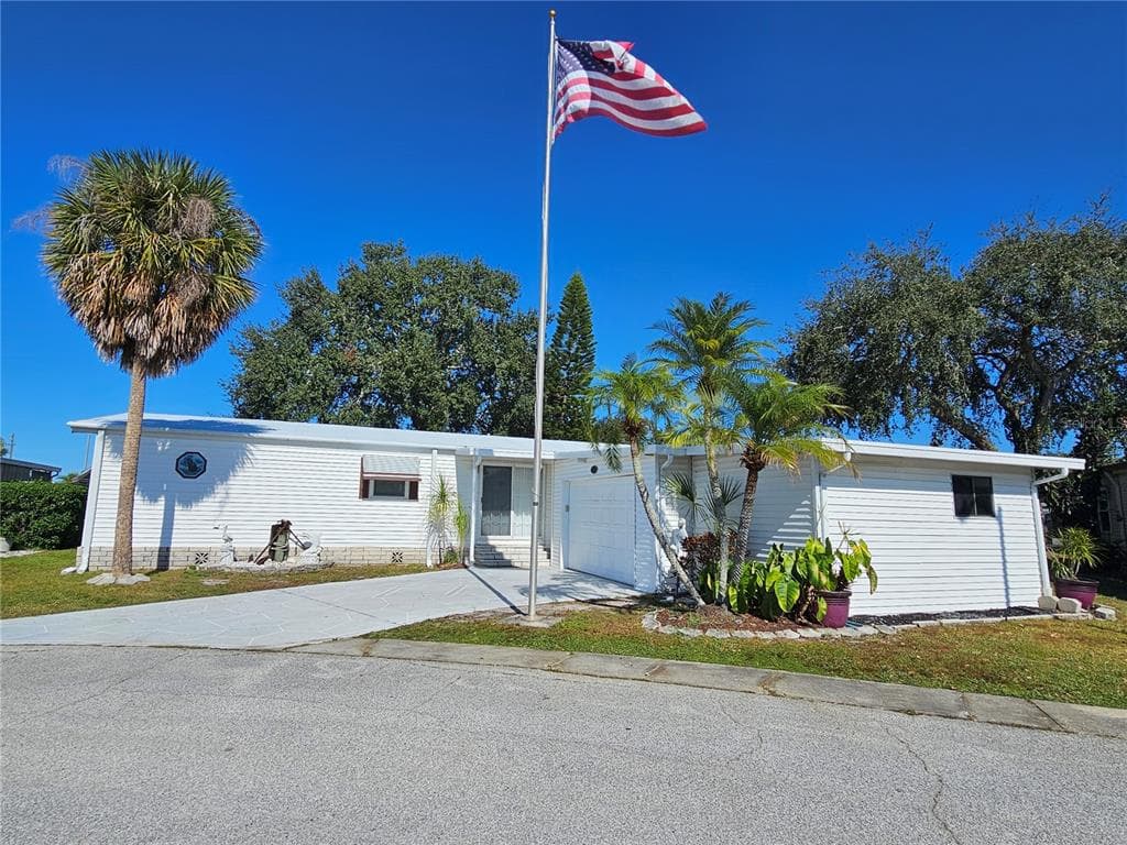 101 DOLPHIN DRIVE N OLDSMAR, FL 34677