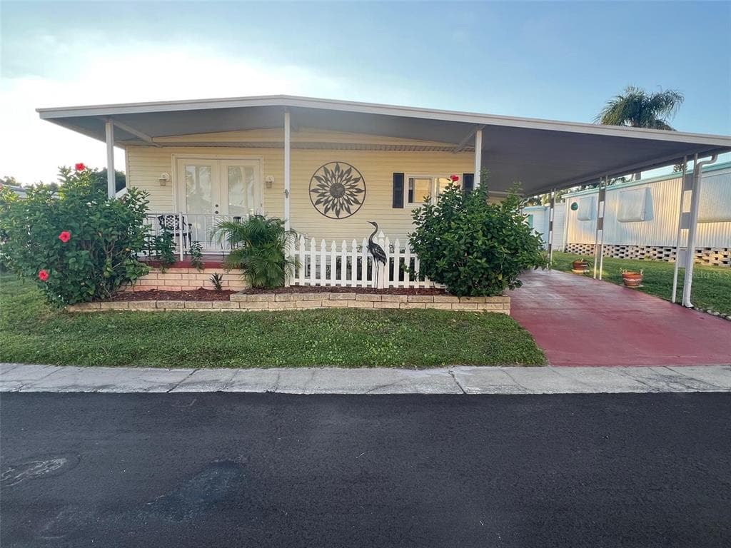 29250 US HIGHWAY 19 N UNIT 141 CLEARWATER, FL 33761